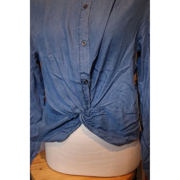 Haute Monde Jeans Top Blouse Size Large NWT - Picture 5 of 6